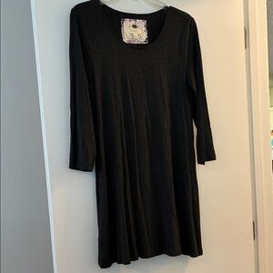 Cupio Gray Quarter Sleeve Dress